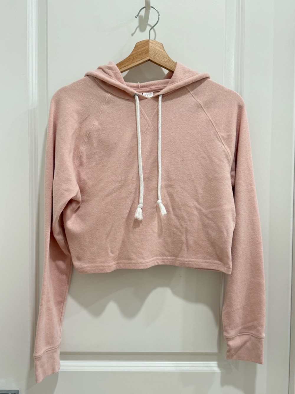 H&M Divided Cropped Pullover Hoodie Blush Pink XS